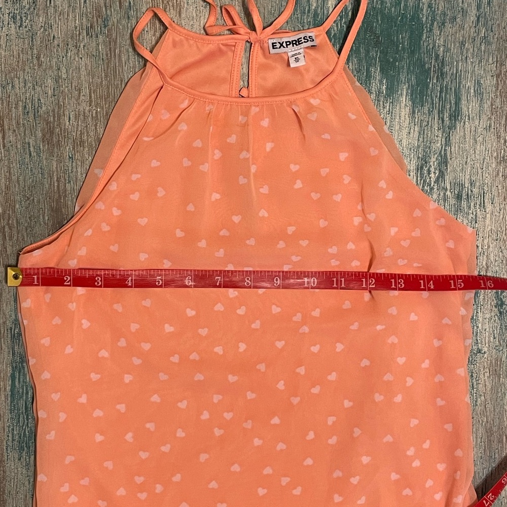 Express XS Peach/Heart Pattern Tank 🍑 🤍 - Picture 5 of 5